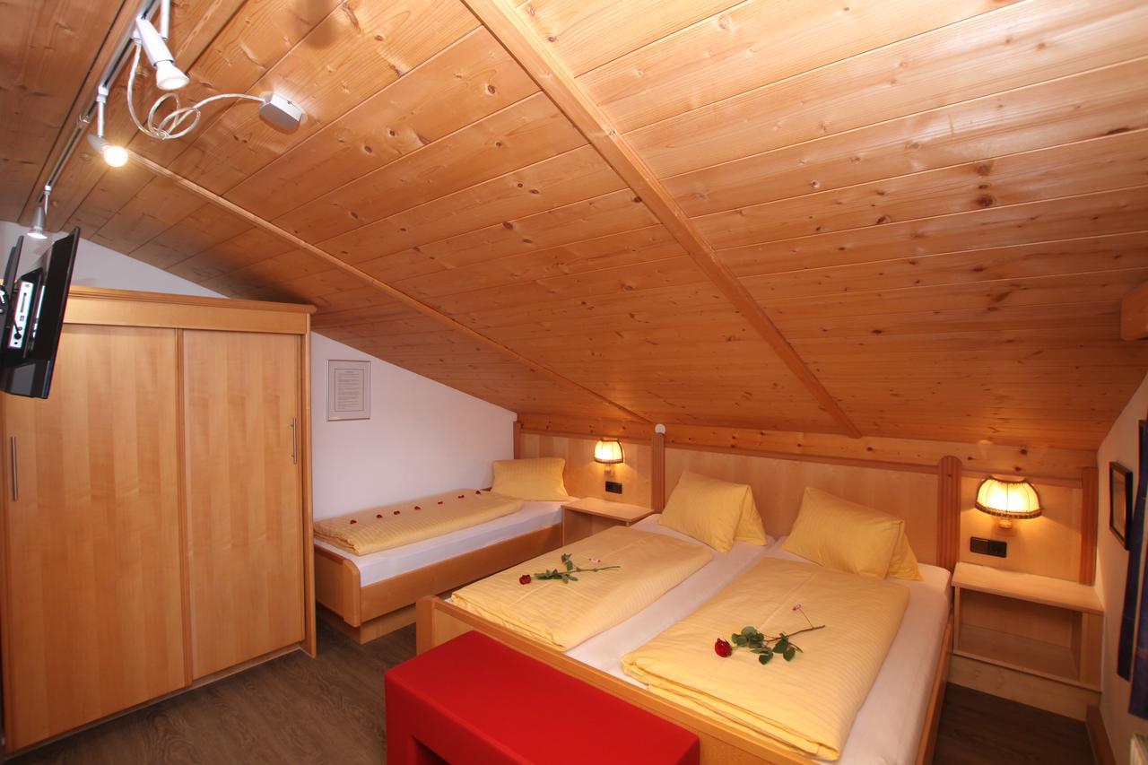 Gästehaus Alpina St. Anton am Arlberg Exterior foto